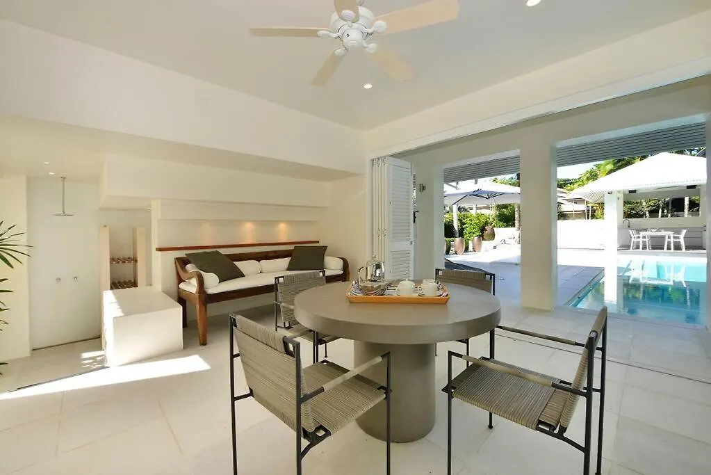 Anjea - Luxury 5 Bedroom Home By The Beach Порт Дуглас